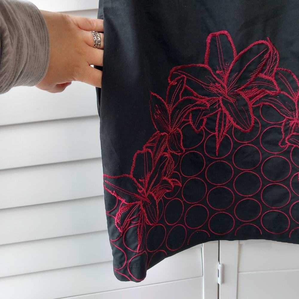 Desigual Black Fitted Dress Size 10 Embroidered Floral BNWT - Picture 8 of 15